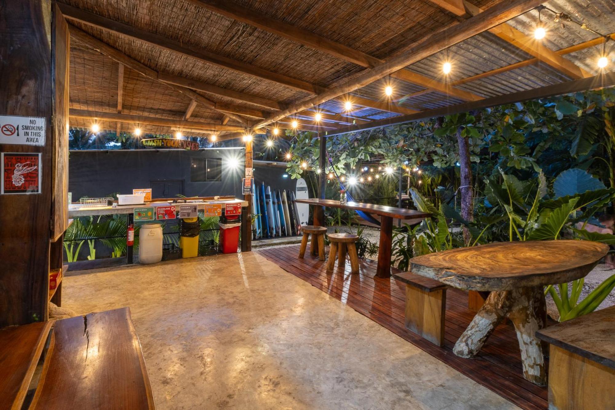 Akih Pods Hostel Playa Santa Teresa  Exteriér fotografie