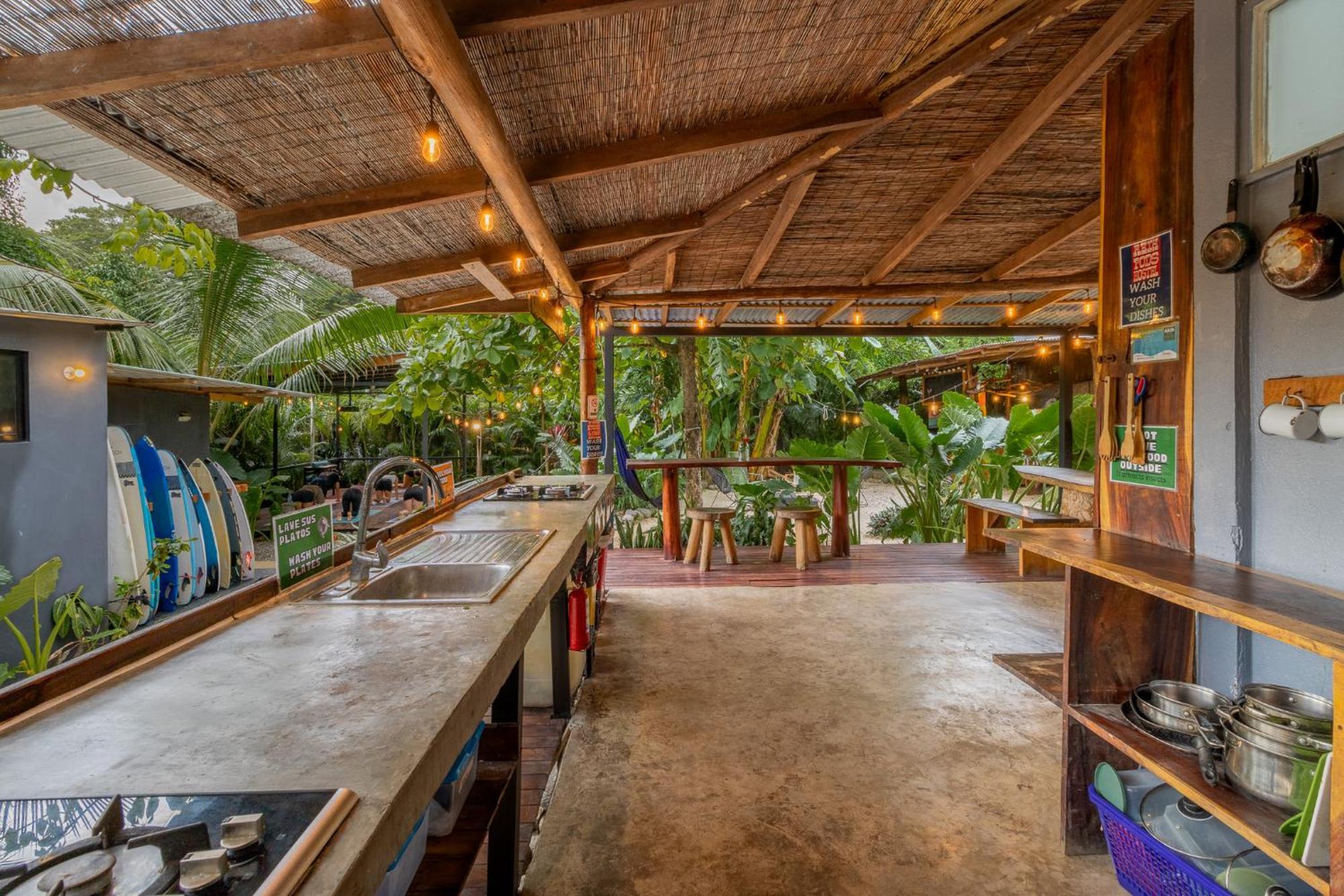 Akih Pods Hostel Playa Santa Teresa  Exteriér fotografie